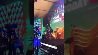 Download lagu TULUS - Sewindu mp3 Download lagu TULUS - Sewindu mp3