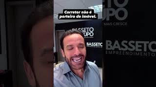 Isso não é sobre desmerecer a profissão de porteiro