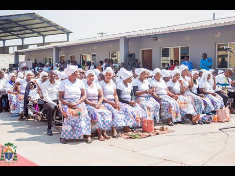 KALOMBO MWANE- ST IGNATIUS CHOIR BEST OF ZAMBIAN CATHOLIC SONGS