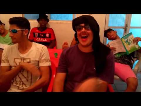 MC'S DE BREGA NA ESCOLA