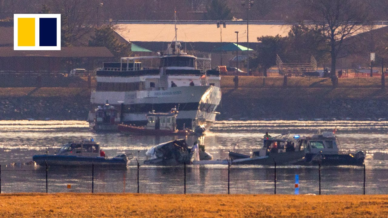No survivors in American Airlines jet crash in Washington