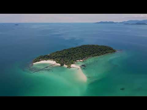 "Why Kep, Cambodia Should Be Your Next Hidden Getaway 🌴🇰🇭"