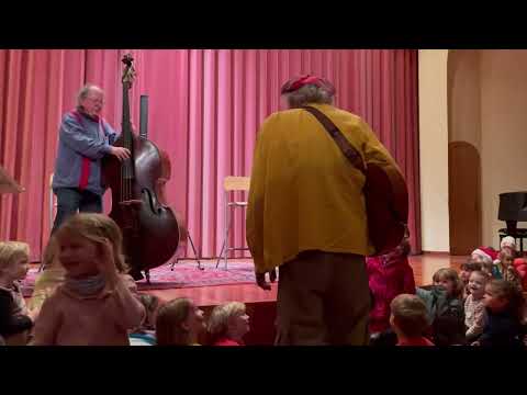 𝐿𝑖𝑛𝑎𝑟𝑑 𝐵𝑎𝑟𝑑𝑖𝑙𝑙