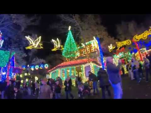 download lagu mp3 mp4 Branson Lights 2018, download lagu Branson Lights 2018 gratis, unduh video klip Branson Lights 2018