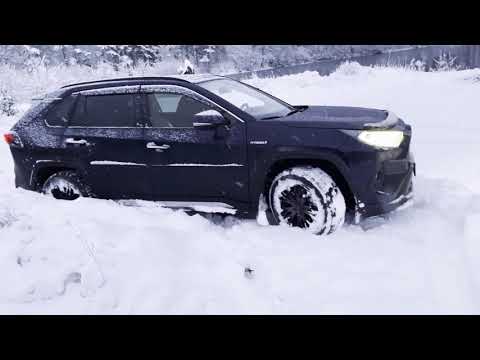 Winter 🥶 Toyota RAV4 2,5 4/4 Hybrid