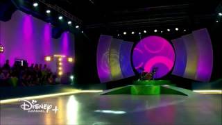 Soy Luna 2 - Tini Stoessel canta “Ya no hay nadie que nos pare“ (Cap 41)