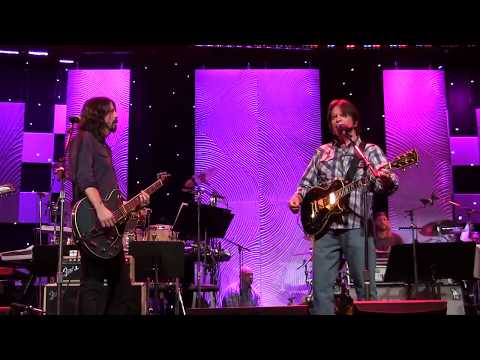 [Exclusive Rehearsal] John Fogerty & Foo Fighters - Fortunate Son (Clive Davis Pre-Grammy Gala 2014)