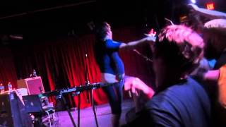 &quot;Glove&quot; Reggie &amp; The Full Effect