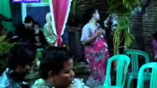 Download lagu AFITA NADA Terbaru ''SEBATANG KARA'' (Lagu dramaan Sandiwara) - Voc. KIKI AFITA mp3 Download lagu AFITA NADA Terbaru ''SEBATANG KARA'' (Lagu dramaan Sandiwara) - Voc. KIKI AFITA mp3