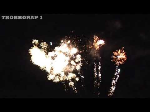 NIGHT FLYING PYROTECHNICS - ZAGGIS + HELICOPTORS + RIOT- SOUTHERN RC MODEL AIRSHOW HEADCORN 2013