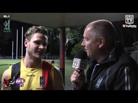 Run Against Violence - Killarney Vale Bombers Men's 400m Race (Winner Max Mumford)