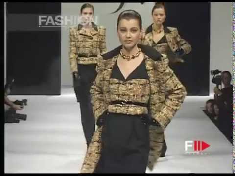 "Mila Schon" Autumn Winter 1995 1996 Milan 1 of 5 pret a porter woman by FashionChannel.mov