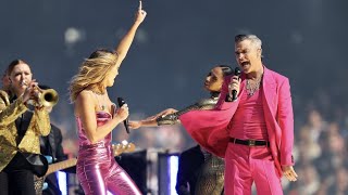 Robbie Williams &amp; Delta Goodrem - Kids (2022 AFL Grand Final)