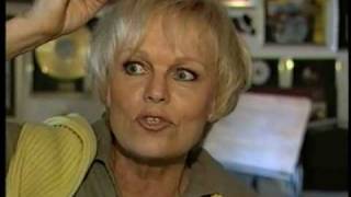 Katri Helena haast 2/2 by Tomi Lindblom (2004)