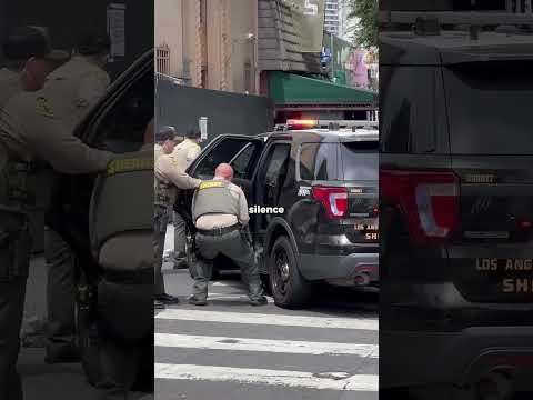 Personne ne pouvait échapper à cette voiture de police. 🥶