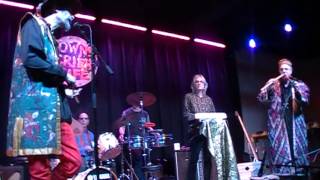 Tribecastan, "(One Day) His Axe Fell Into Honey"