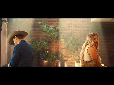 Madeline Merlo - Broken Heart Thing (feat. Dustin Lynch) [Official Music Video]
