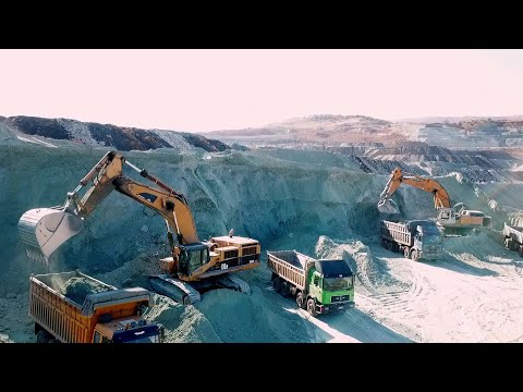 Caterpillar 385C & Liebherr 974 Excavator Loading Mercedes And MAN Trucks - Ektor Epe