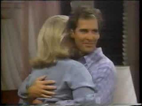 Murphy Brown § Peter Hunt "The enveloppe on the bed"