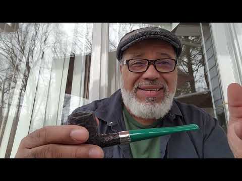 Happy St. Patrick's Day:  2018 Peterson pipe with Peterson's Irish Flake.