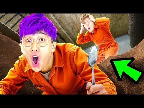 Can LANKYBOX DIG OUT OF PRISON!? (Prison Escape Simulator - PART 1!) - YouTube