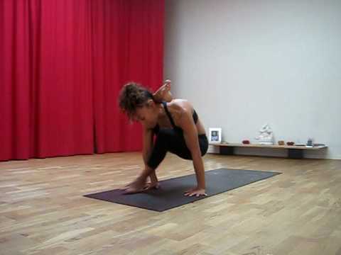 Laruga - Ashtanga Yoga - Advanced A - Kaśyapāsana to Dūrvāsāsana