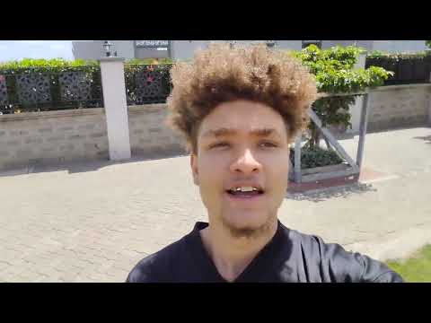 I'm trying to start content to entertain you guys so stay tuned and show love ✌️😂