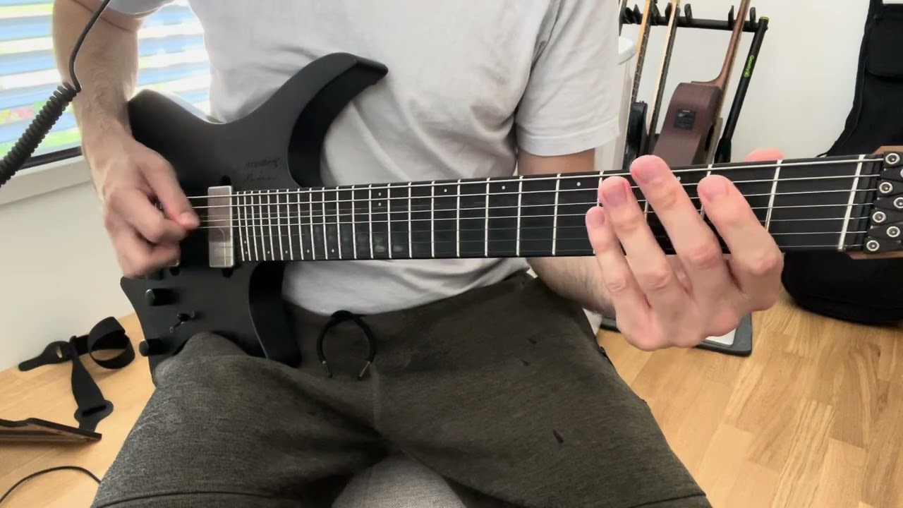Roberto Barlocci playing the Bad Boy for Life main riff by P. Diddy on electric guitar