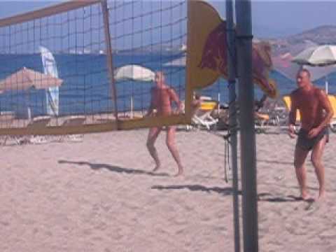 Robert beachvolleybal op Kos 2009