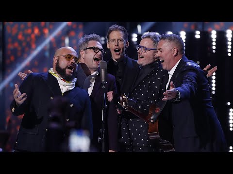 Geddy Lee Inducts Barenaked Ladies With Steven Page into the Canadian Music Hall of Fame