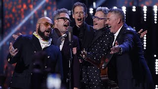 Video thumbnail of "Geddy Lee Inducts Barenaked Ladies With Steven Page into the Canadian Music Hall of Fame"