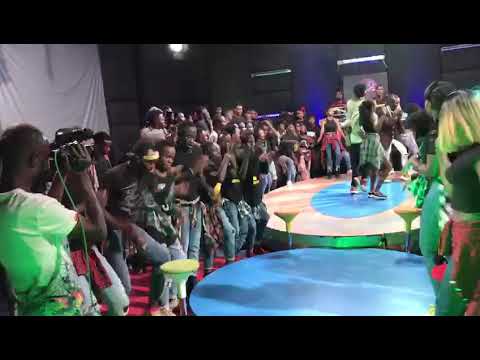 JUSSMUSIC/DUFLA PERFORMANCE IN #10/10