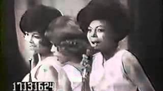 The Supremes - My Heart Can't Take It No More @ The Apollo Theater
