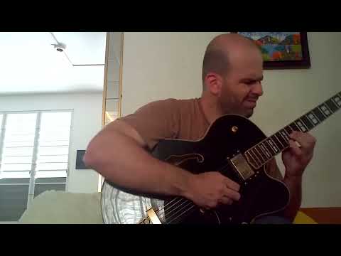 Washburn jazz guitar demo - Isaac Lausell plays Giant Steps
