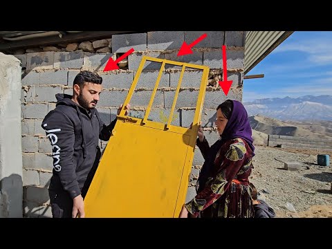 Kobra's difficult journey to the city for work and to buy a bathroom door