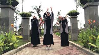 Download lagu Kelompok 3 Seni tari (tarian islami) ‘Allah ya Allah kiya karo’ Maher Zain mp3