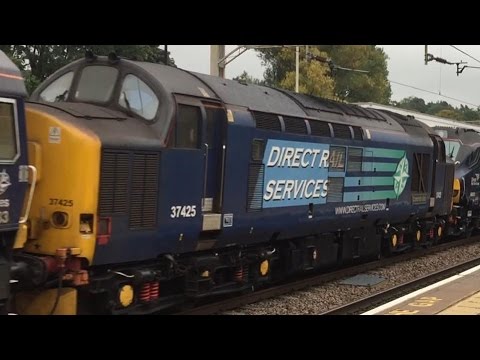 download lagu mp3 mp4 Gorgeous Berkhamsted, download lagu Gorgeous Berkhamsted gratis, unduh video klip Gorgeous Berkhamsted