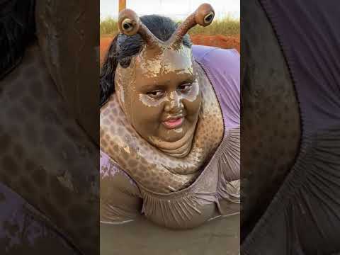 titia lesm4 não viu a lama...