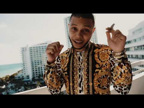 Eazy money - Between us (Official Music Video)