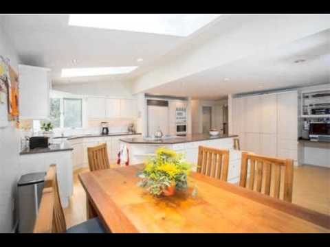 55 Kings Grant Rd, Weston, MA - Listed by Amy Mizner, Sheryl Simon