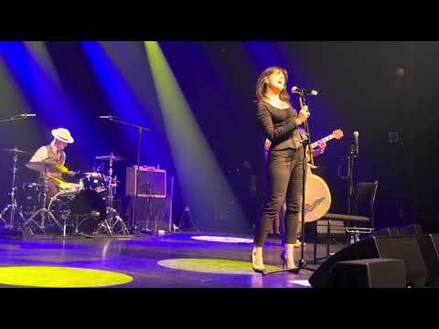 IMELDA MAY - Johnny Got A Boom Boom (Savoy 12.10.24)