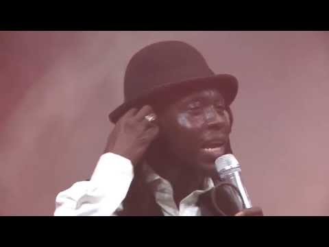 Faada Freddy en live au festival Solidays 2015