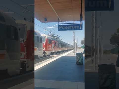 Intercity 727 Roma Termini-Siracusa in transito a Paestum
