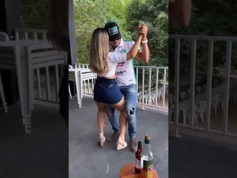 DJ Ivis e Eric Land -SÓ FINGI MUSICA NOVA ( CASAIS DANCANDO )