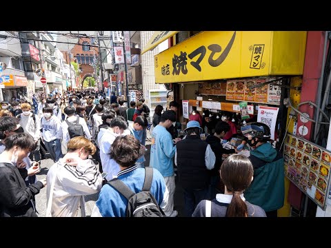 La rentable tienda bento donde el pollo frito y el arroz a la parrilla están llenos de gente que se lo come todo es increíble. Arroz frito con huevo - Wok Skills in Japan