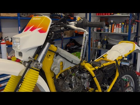 The DR350N - an exotic sports enduro in the workshop video