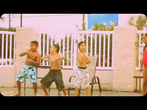 Summertime-Dezi B-feat Eddie Grey Official Music Video