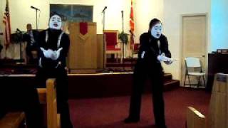 Expressions Mime- I Need Your Glory by James Fortune & Fiya
