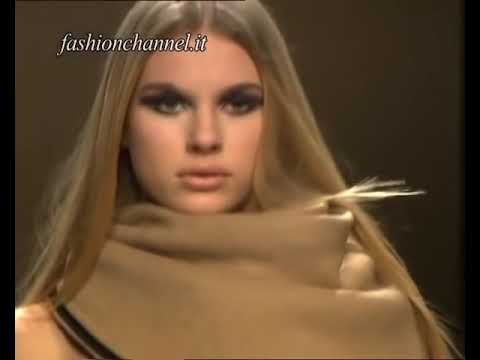 "Les Copains" Autumn Winter 10-11 Milan 2 of 3 pret a porter women by FashionChannel