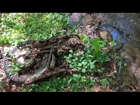 Abandoned Vintage Motorcycle/Dirtbike I Found In The Woods - Need Help to Identify?